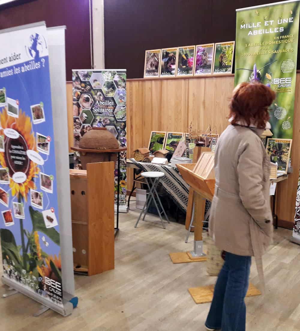 agir_stand